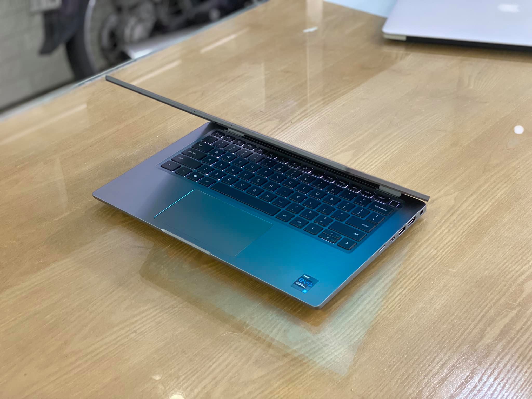 Laptop Dell Latitude 7420-9.jpeg